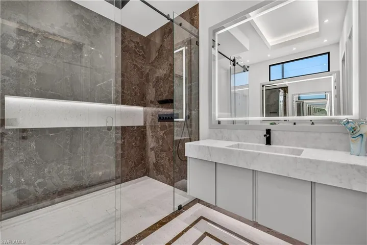 2949 Cypress St, Naples, Florida 34112