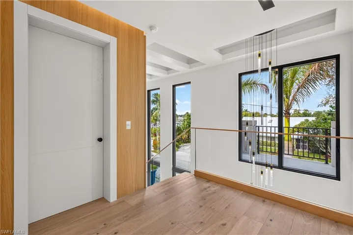2949 Cypress St, Naples, Florida 34112