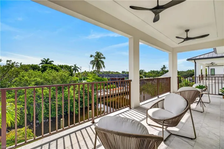 2949 Cypress St, Naples, Florida 34112