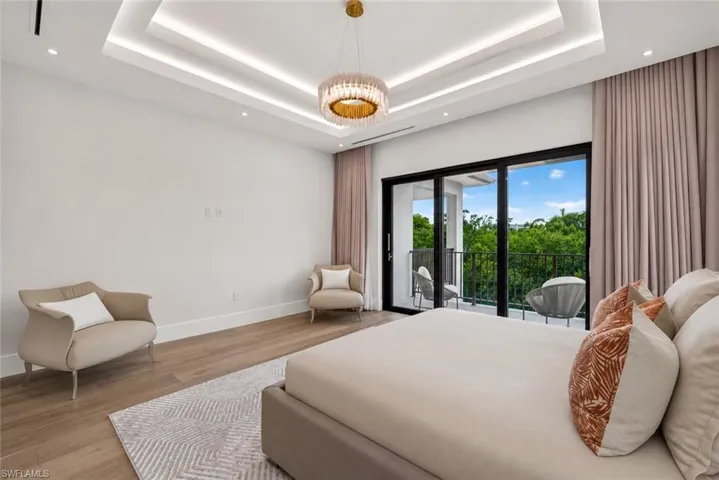 2949 Cypress St, Naples, Florida 34112