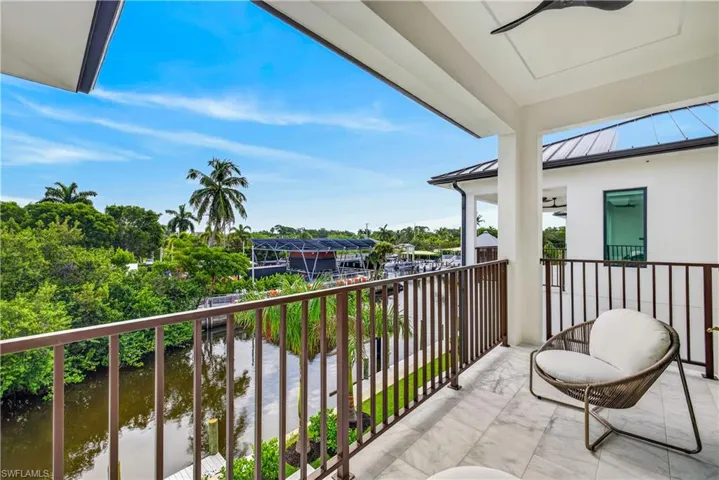 2949 Cypress St, Naples, Florida 34112