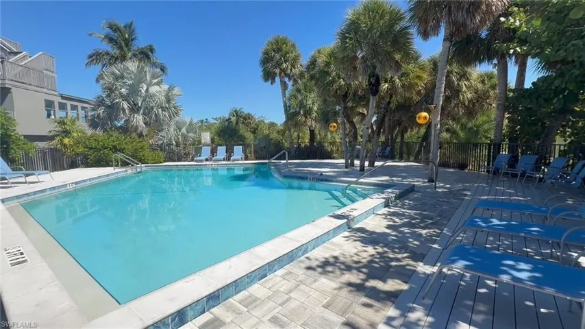 370 Townhouse Ln 66, Upper Captiva, Florida 33924
