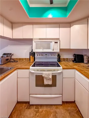 370 Townhouse Ln 66, Upper Captiva, Florida 33924