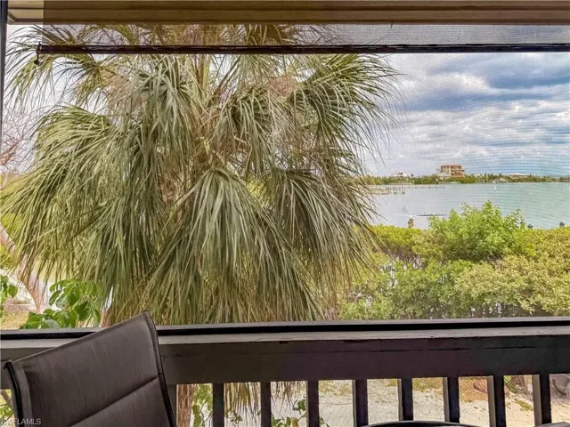 370 Townhouse Ln 66, Upper Captiva, Florida 33924