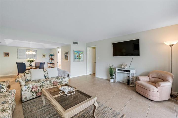 1760 Bald Eagle DR # 506A, NAPLES FL 34105