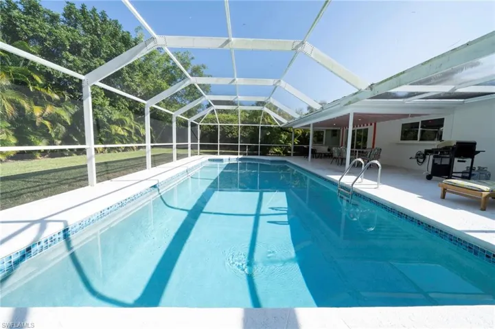 59 Wickliffe Dr, Naples, Florida 34110