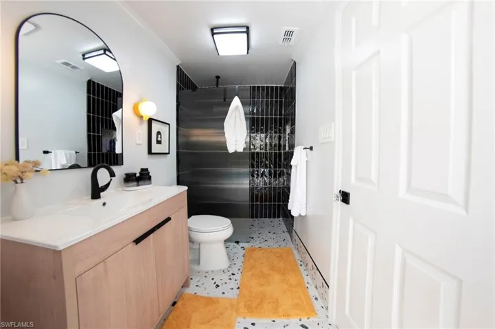 59 Wickliffe Dr, Naples, Florida 34110