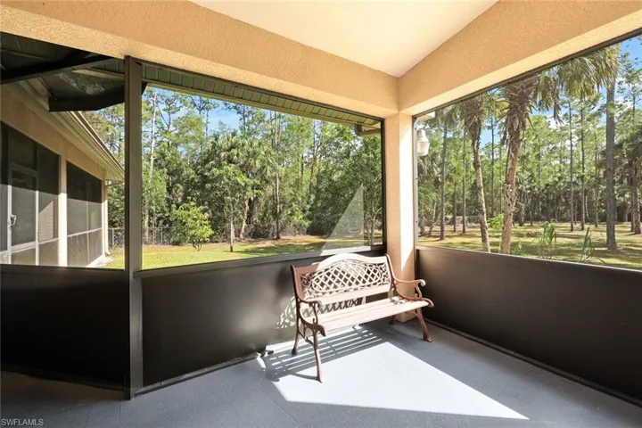 3460  6th SE AVE, Naples, FL 34117