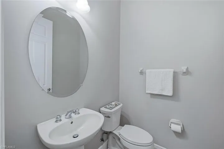 Guest half-bath