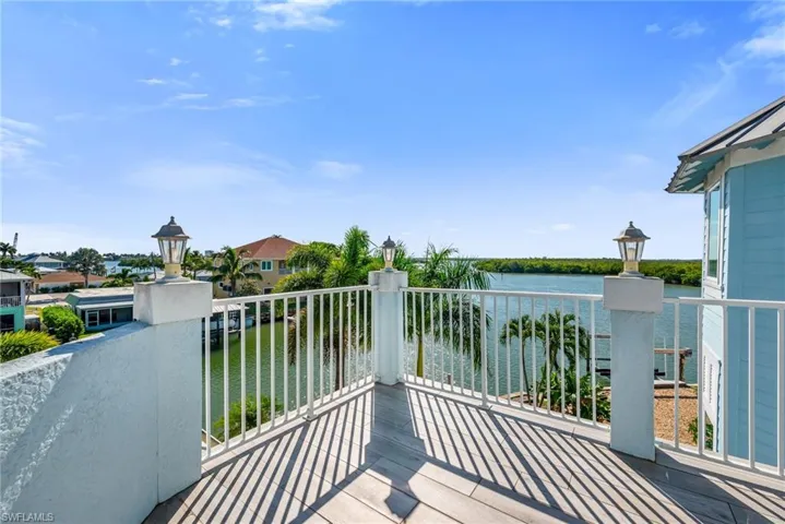 167 San Salvador St, Naples, Florida 34113