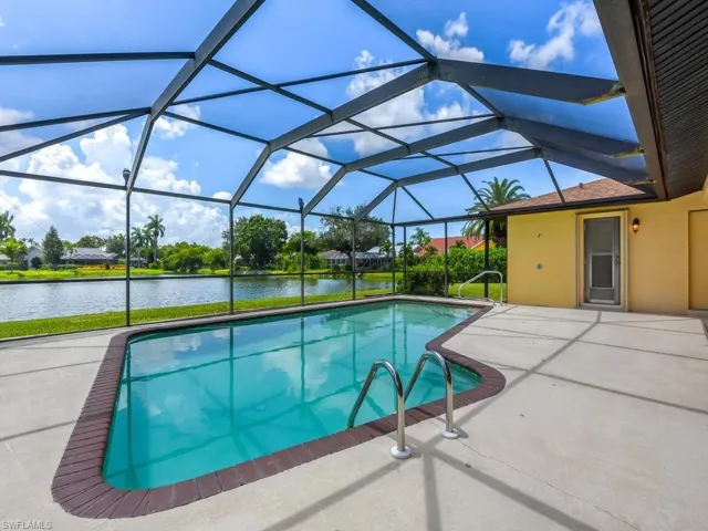 700 Astarias Cir, Fort Myers, Florida 33919