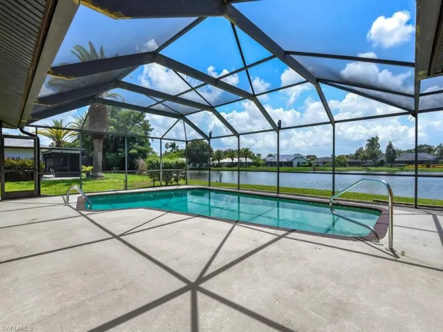 700 Astarias Cir, Fort Myers, Florida 33919
