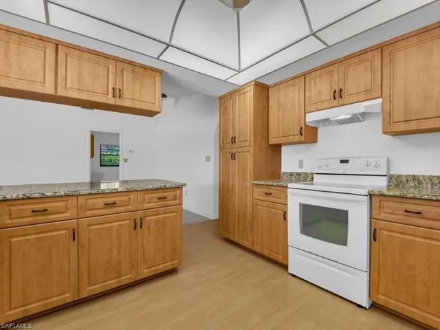 700 Astarias Cir, Fort Myers, Florida 33919