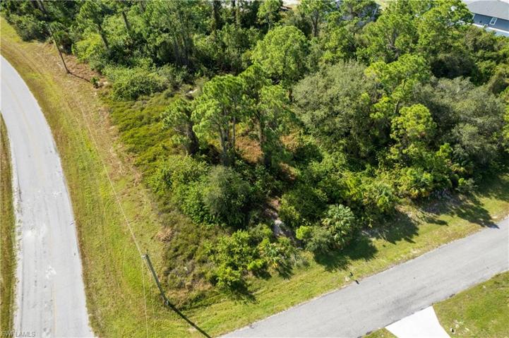 6002  COACH  LN, Labelle, FL 33935