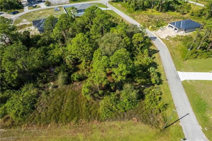 6002  COACH  LN, Labelle, FL 33935