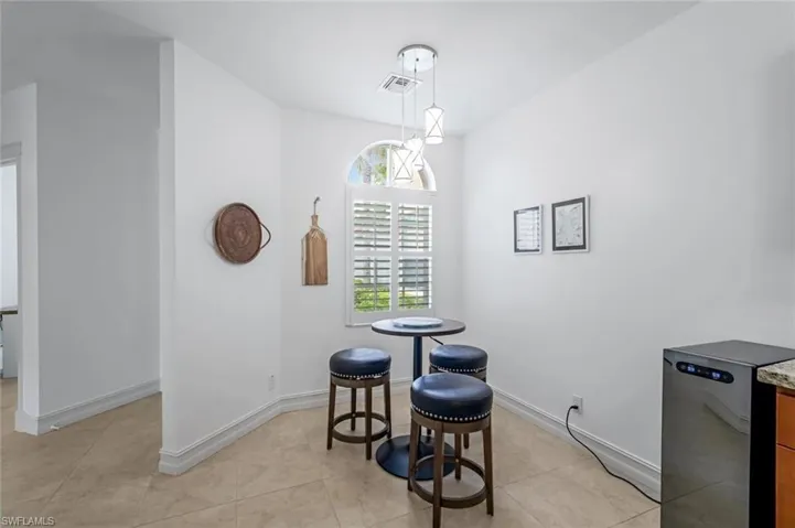 1570  Clermont  DR, Naples, FL 34109