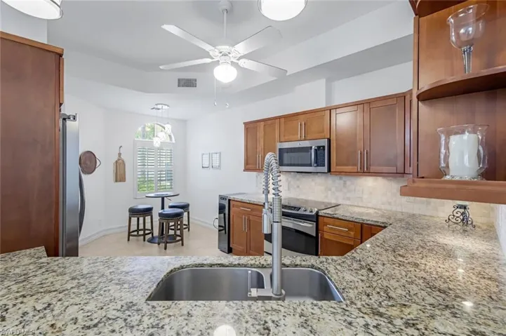 1570  Clermont  DR, Naples, FL 34109