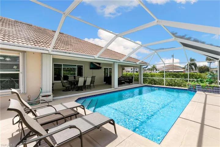 The extra large lanai has room for sunbathing, socializing, even a hot tub