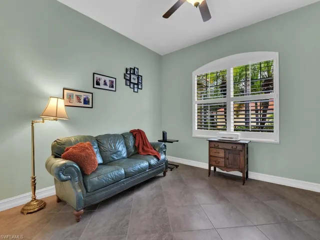Den/Home Office