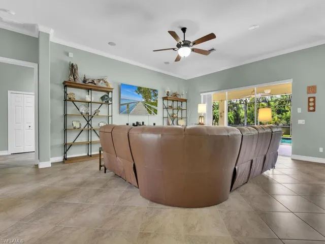Volume Ceilings w/ Crown Molding