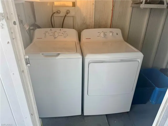 Laundry area featuring washer and clothes dryer