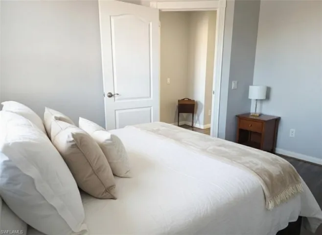 6112 Towncenter Cir, Naples, Florida 34119