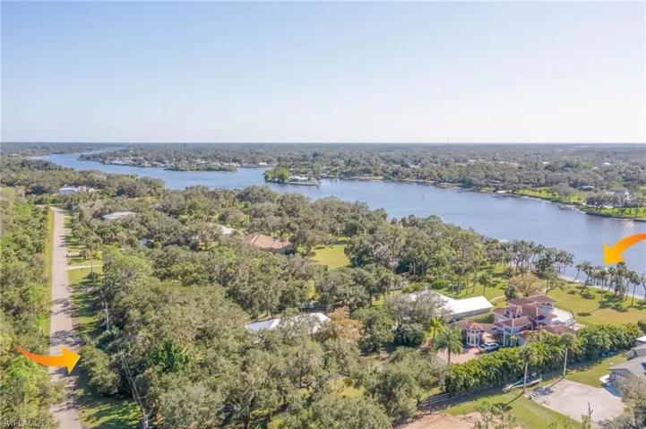 View of the Caloosahatchee/Intercoastal Waterway