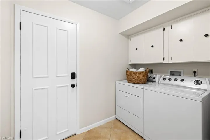 214  Torrey Pines  PT, Naples, FL 34113