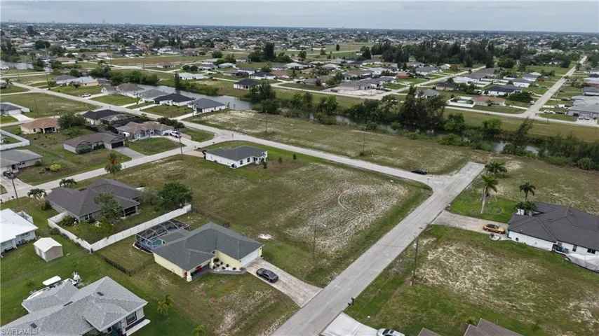 2009 Nw 2nd Ave, Cape Coral, Florida 33993