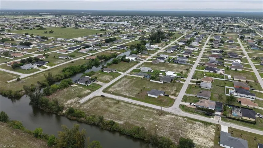 2009 Nw 2nd Ave, Cape Coral, Florida 33993