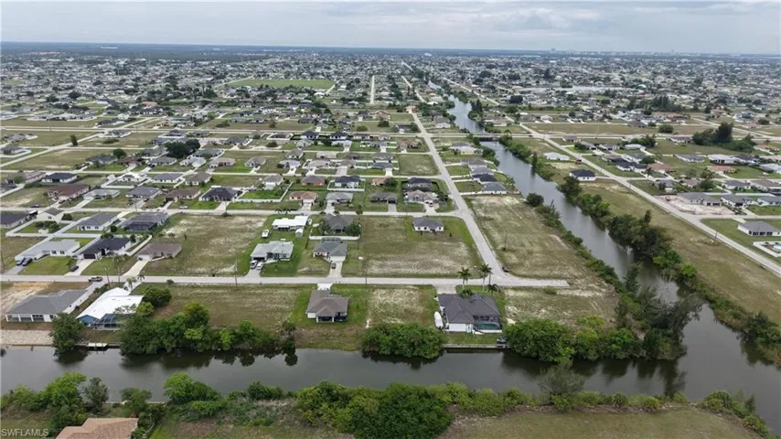 2009 Nw 2nd Ave, Cape Coral, Florida 33993