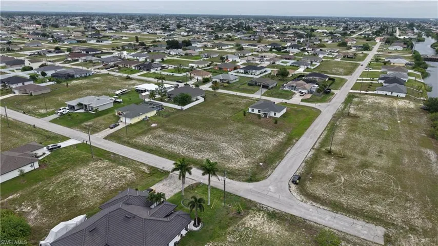 2009 Nw 2nd Ave, Cape Coral, Florida 33993