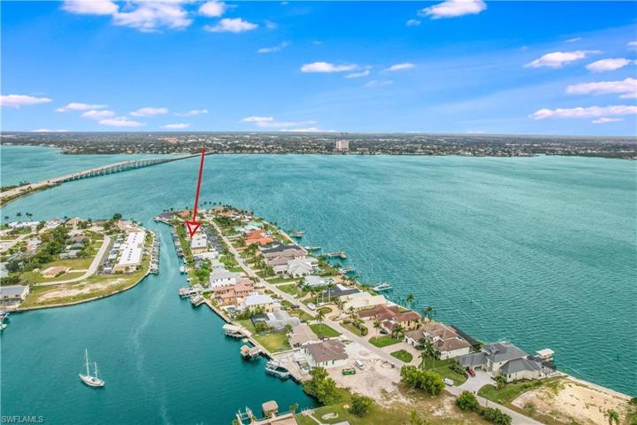 view up river toward the Cape Coral bridge