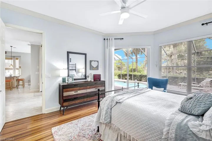 6128  Manchester  PL, Naples, FL 34110