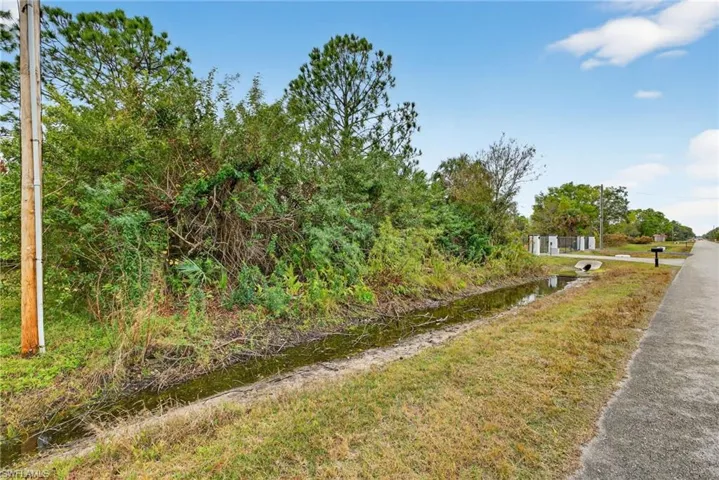 Xxxx 60th Ave Ne, Naples, Florida 34120