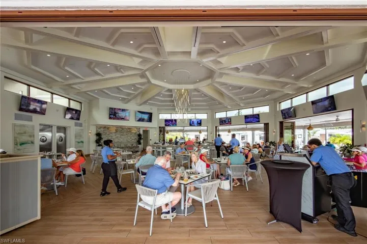 Clubhouse Dining