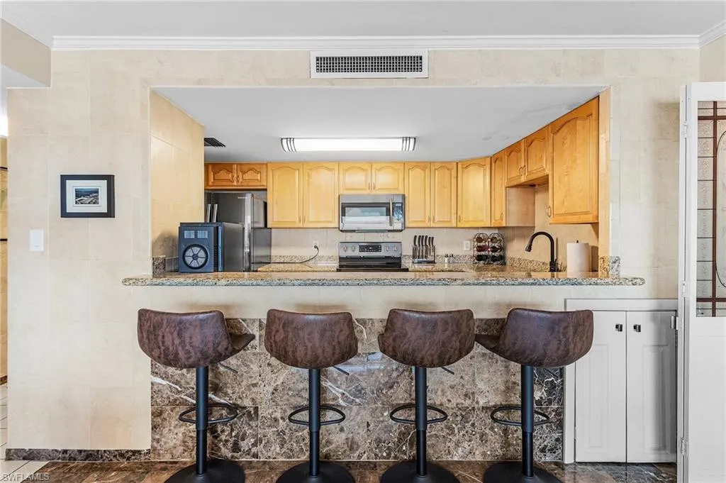 1900 Clifford ST, Fort Myers, FL 33901,225036164