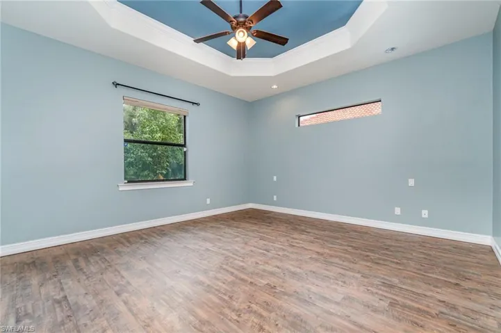 Primary bedroom 1