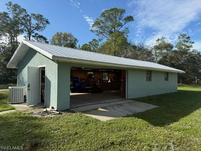 19481  Pine Echo  RD, North Fort Myers, FL 33917