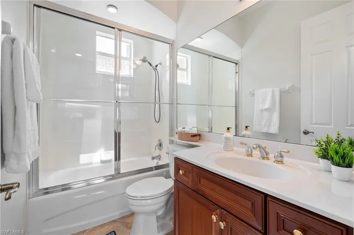 6793 Bent Grass Dr, Naples, Florida 34113