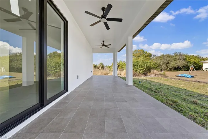 View of patio / terrace with ceiling fan