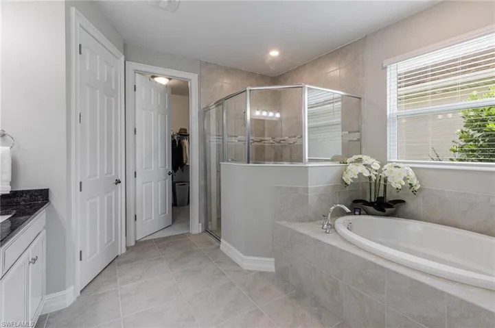 14614 Stillwater Way, Naples, Florida 34114
