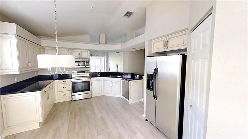 6805 Satinleaf Rd S # 201, Naples Fl 34109
