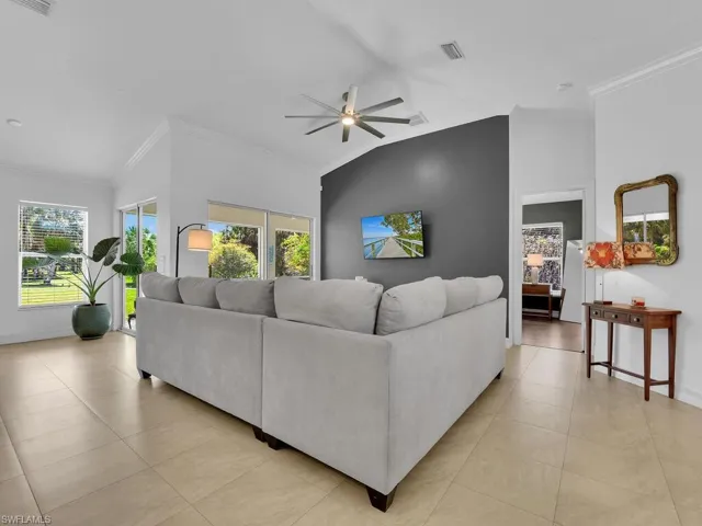 290  Shady Hollow W BLVD, Naples, FL 34120