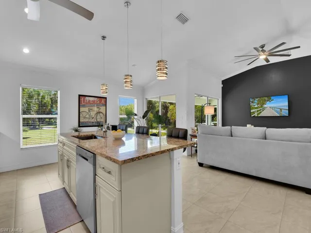290  Shady Hollow W BLVD, Naples, FL 34120
