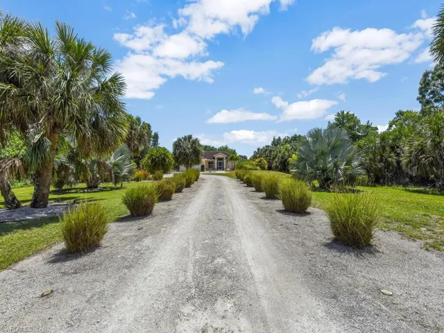 290  Shady Hollow W BLVD, Naples, FL 34120