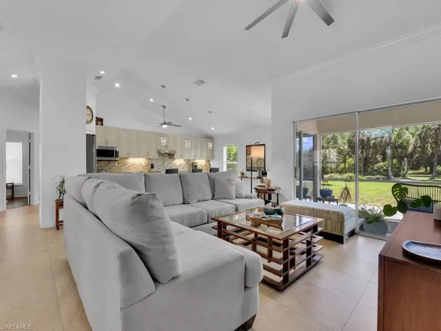 290  Shady Hollow W BLVD, Naples, FL 34120