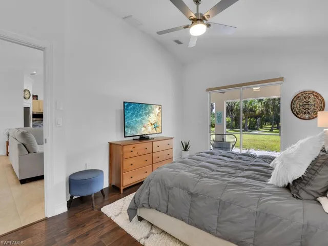 290  Shady Hollow W BLVD, Naples, FL 34120