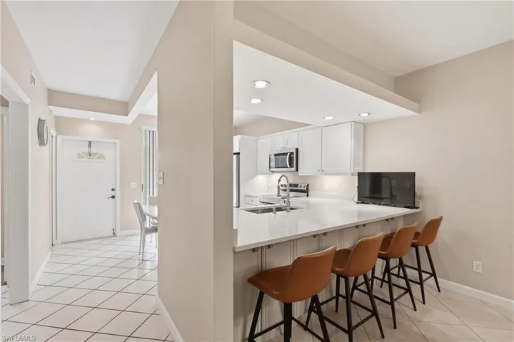 2245 Hidden Lake Dr 3, Naples, Florida 34112