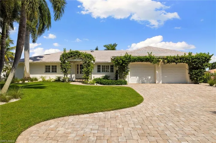 205 Spring Line Dr, Naples, Florida 34102